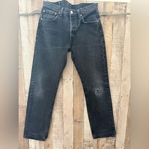 Vintage Levi’s Black Denim Jeans | W31 L32 | Classic Straight Fit